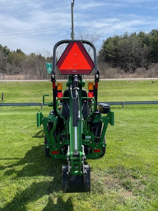2019 John Deere 1025R Tractor Compact