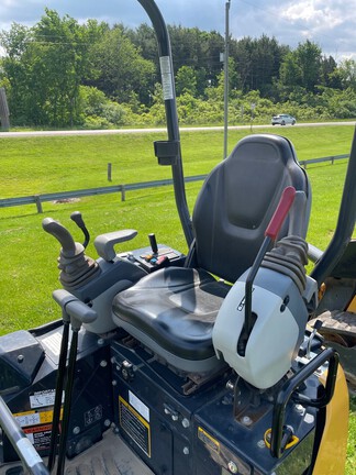 2020 John Deere 17G Excavator Mini