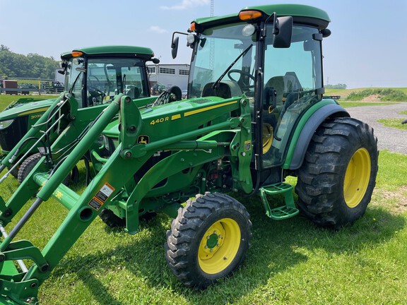 2022 John Deere 4066R Tractor Compact