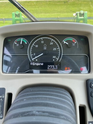 2022 John Deere 4066R Tractor Compact