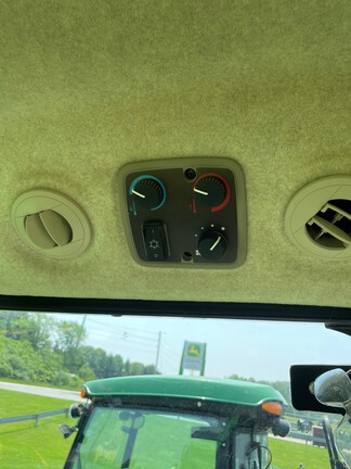 2022 John Deere 4066R Tractor Compact