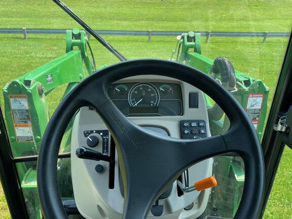 2022 John Deere 4066R Tractor Compact