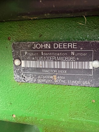 2020 John Deere 5100E Tractor