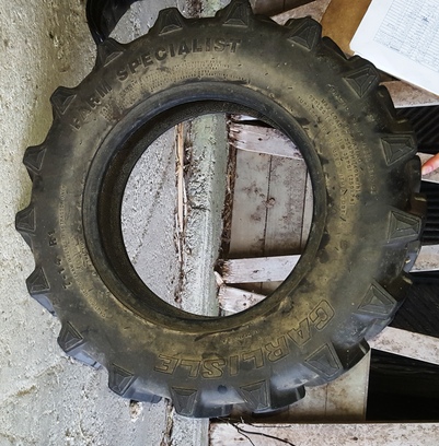 Carlisle 7-14 R1 Tires