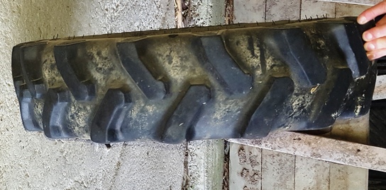 Carlisle 7-14 R1 Tires
