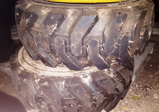 Misc 10-16.5 XTRA-WALL Tires