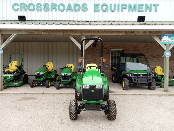 John Deere 1023E Tractor Compact