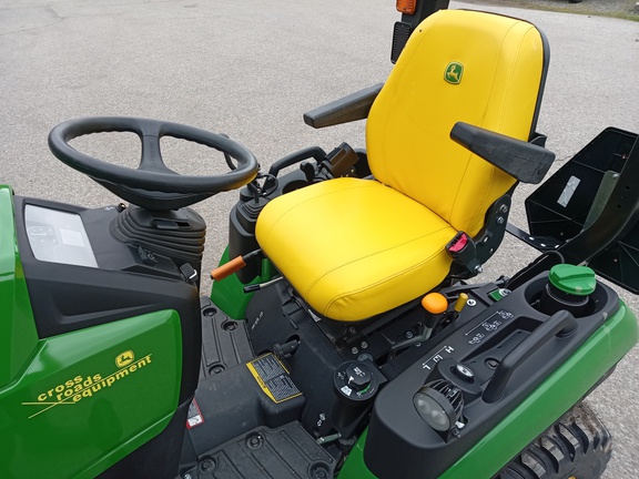 2025 John Deere 1025R Tractor Compact