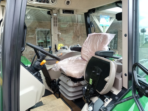 2025 John Deere 5075E Tractor