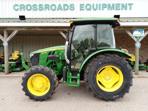 2025 John Deere 5075E Tractor