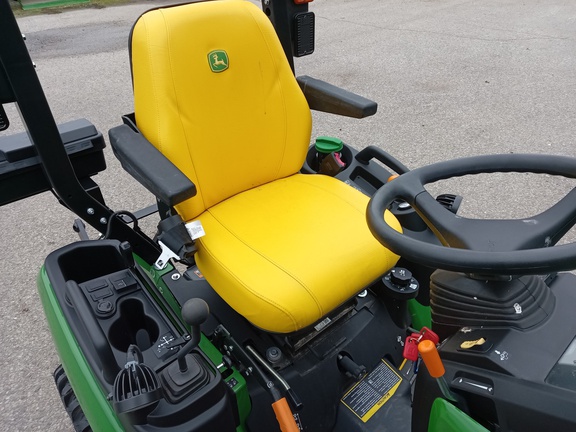 2025 John Deere 1025R Tractor Compact