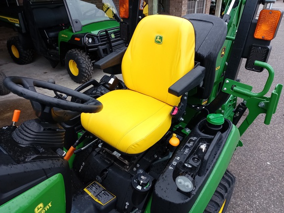 2025 John Deere 1025R Tractor Compact