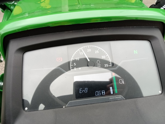 2025 John Deere 1025R Tractor Compact