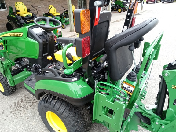 2025 John Deere 1025R Tractor Compact