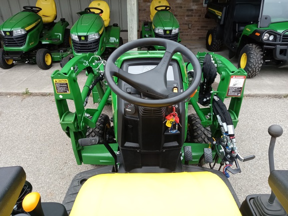 2025 John Deere 1025R Tractor Compact