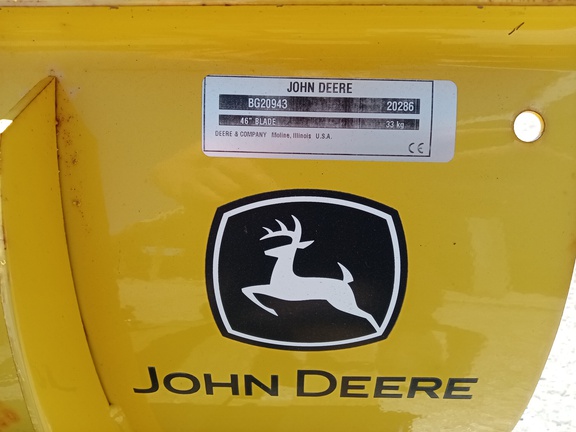 John Deere 46" blade Snow Blower