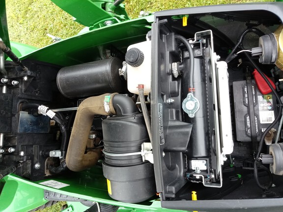 2024 John Deere 1023E Tractor Compact