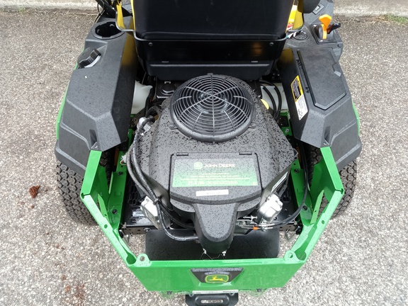 2026 John Deere Z320R Mower/Zero Turn