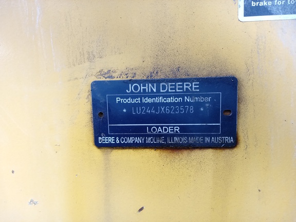 2014 John Deere 244J Compact Utility Loader