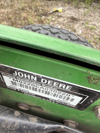 2010 John Deere 220C Mower/Golf Greens