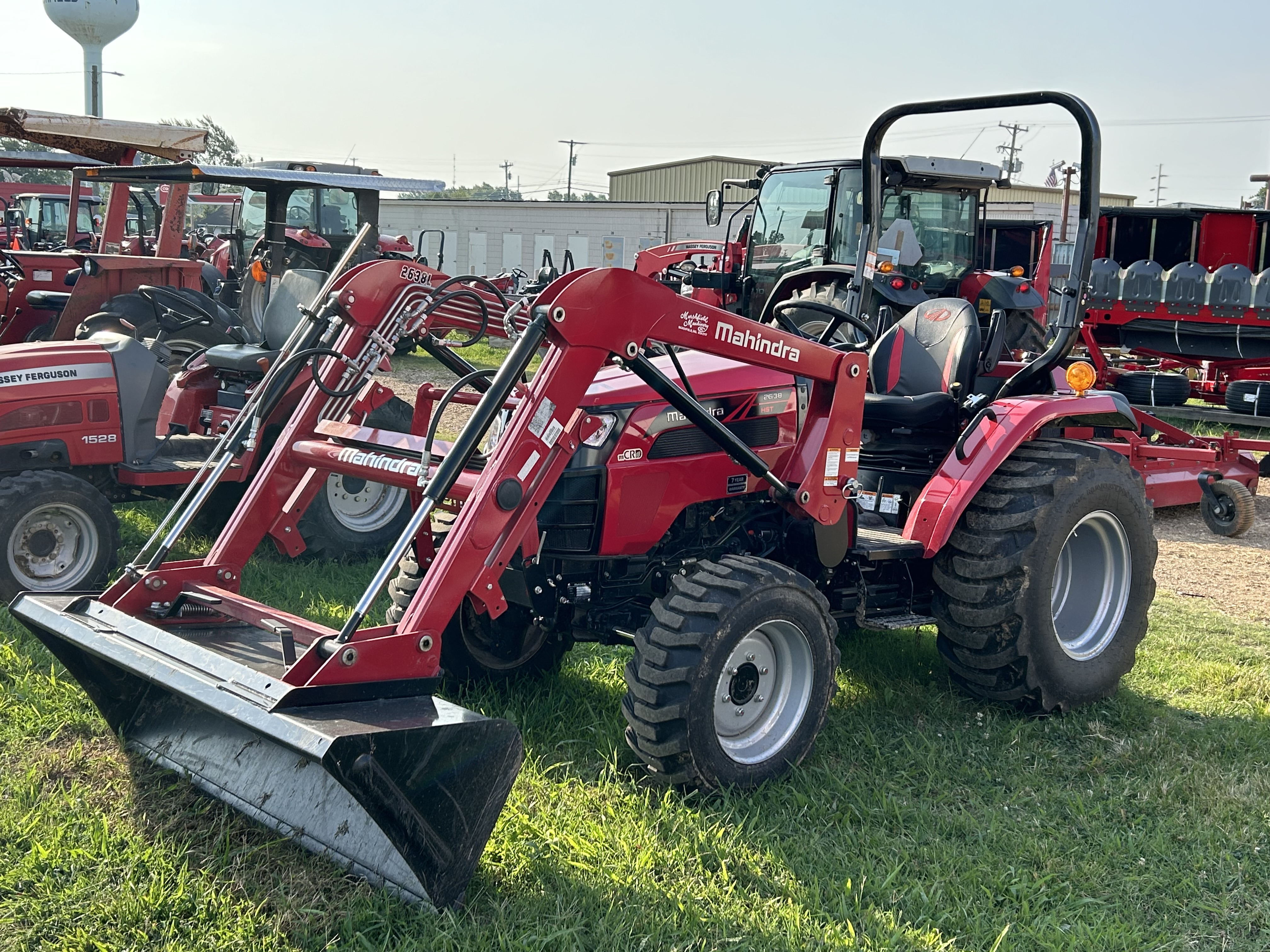 2022 Mahindra 2638 Tractor