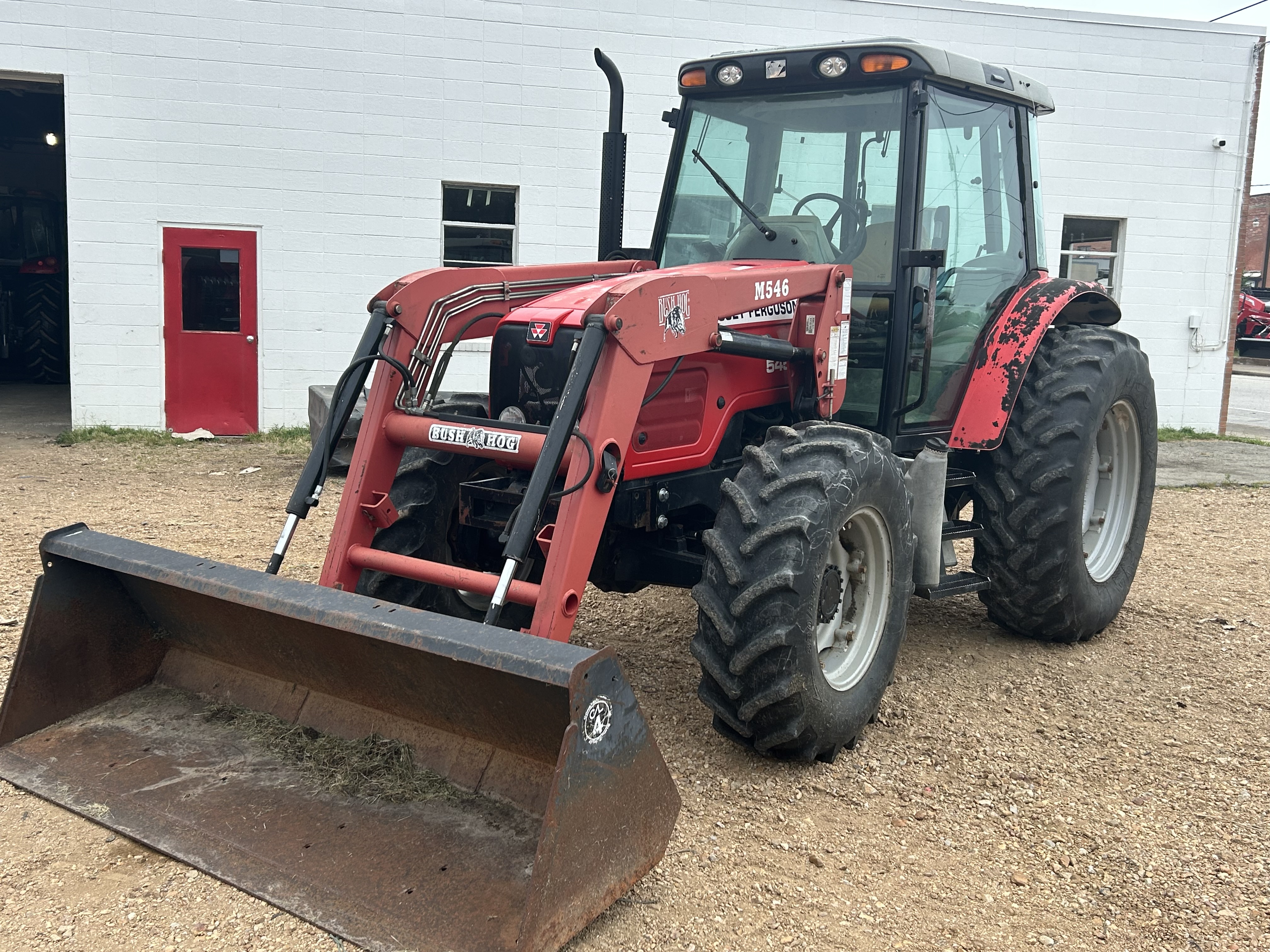 2004 Massey Ferguson 5455 Tractor