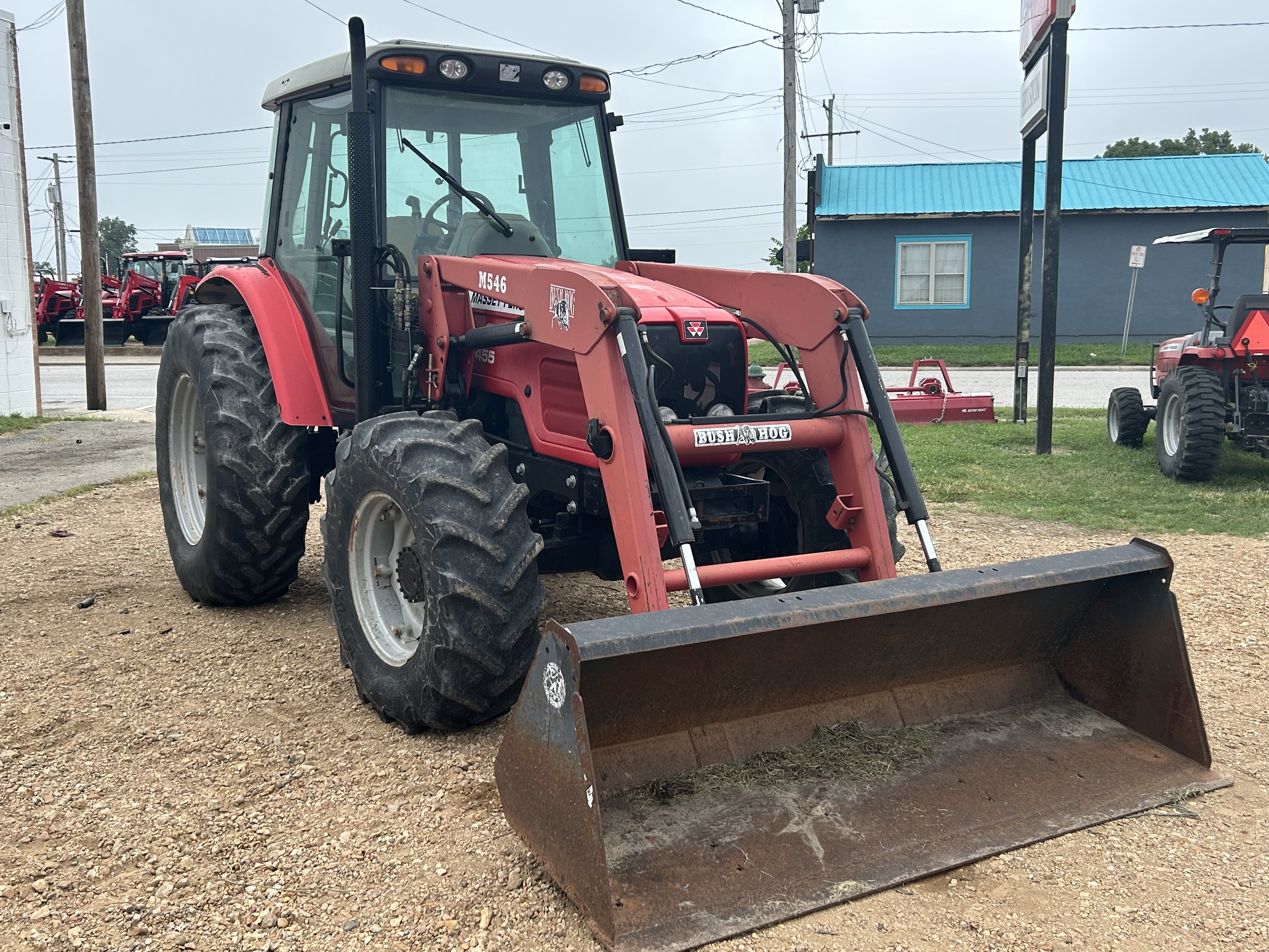 2004 Massey Ferguson 5455 Tractor