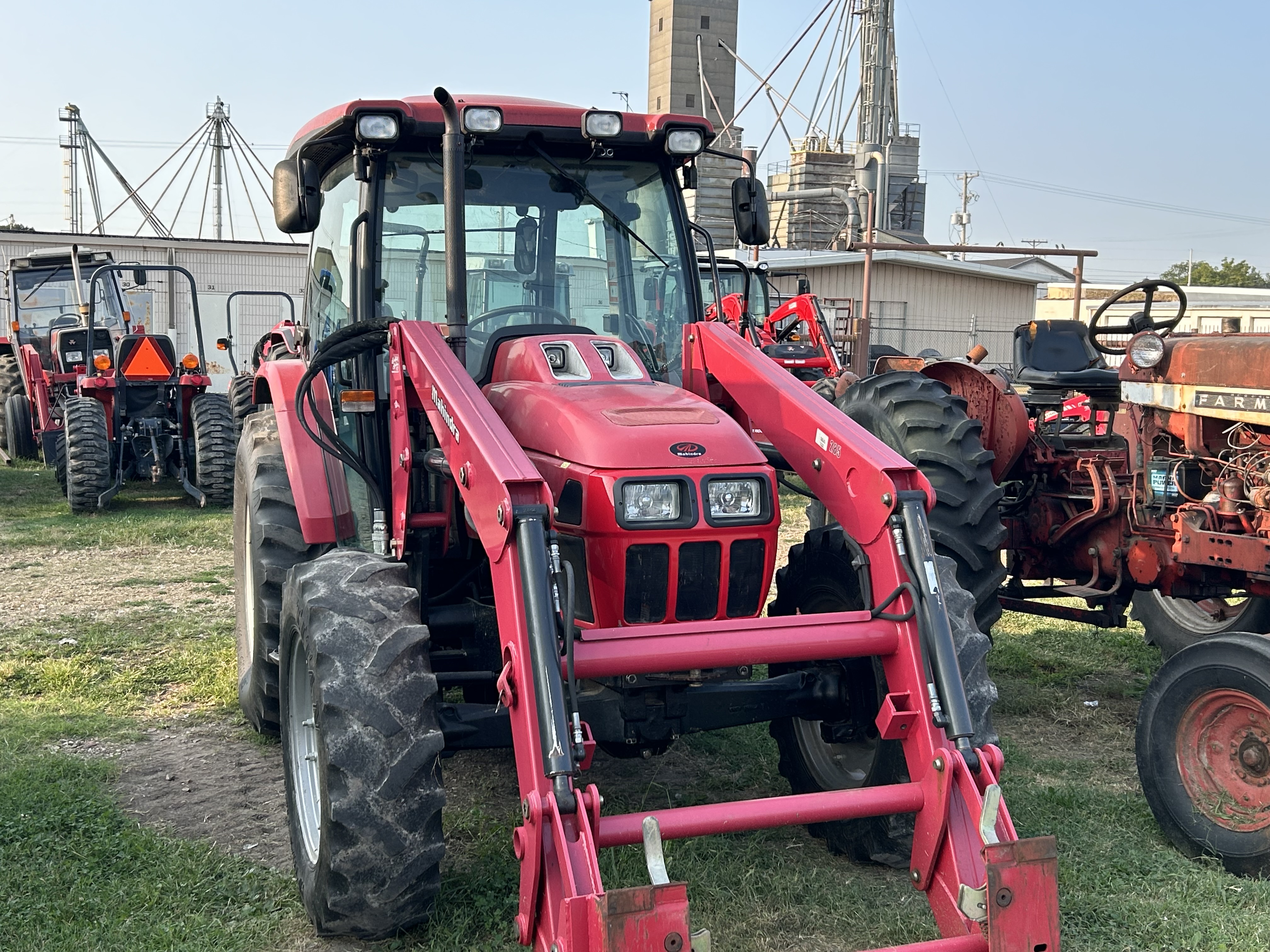 2011 Mahindra 8560 4WD Cab Tractor