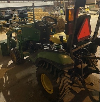 2018 John Deere 1025R Tractor Compact