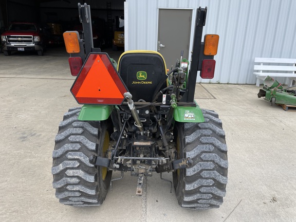 2013 John Deere 2032R Tractor Compact