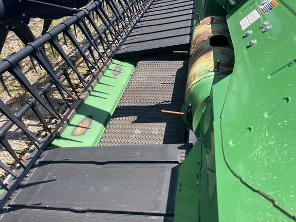 2019 John Deere 740FD Header Combine