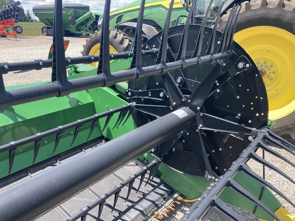 2019 John Deere 740FD Header Combine