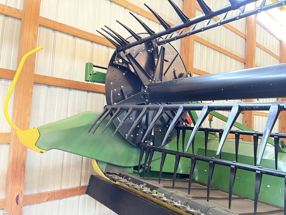 2019 John Deere 745FD Header Combine