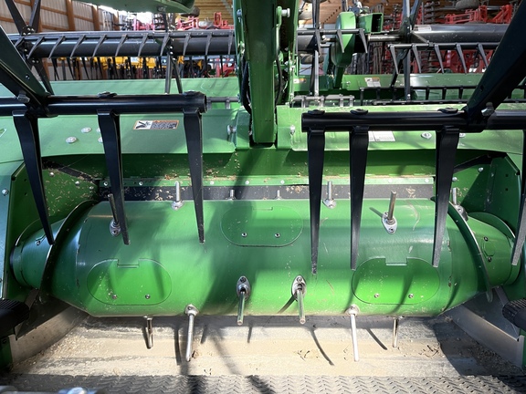 2019 John Deere 745FD Header Combine