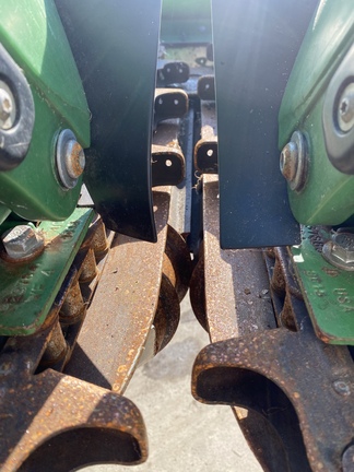 2019 John Deere 718C Header Corn Head