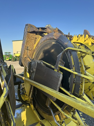 2021 John Deere 772 Header Forage