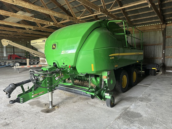 2021 John Deere L341 Baler/Big Square