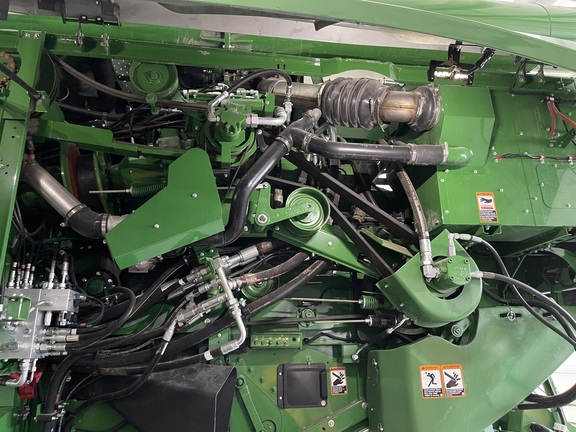 2022 John Deere S790 Combine