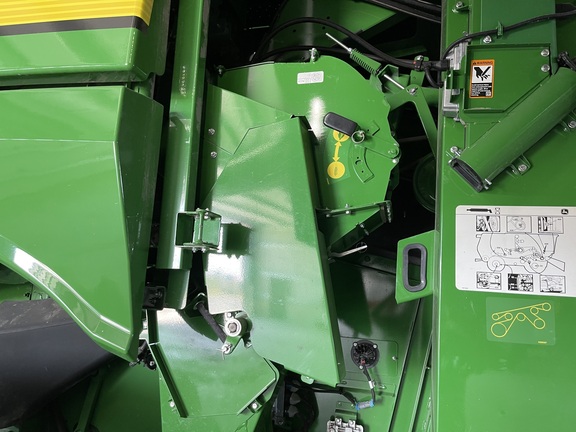 2022 John Deere S790 Combine