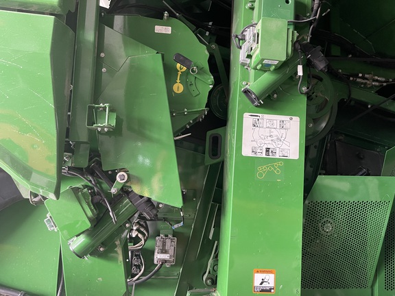 2022 John Deere S790 Combine