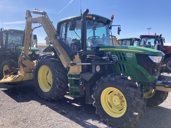 2016 John Deere 6110M Tractor