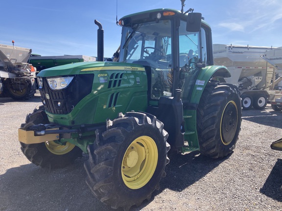 2018 John Deere 6110M Tractor