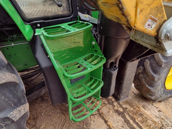 2018 John Deere 6110M Tractor