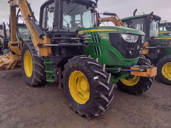 2018 John Deere 6110M Tractor