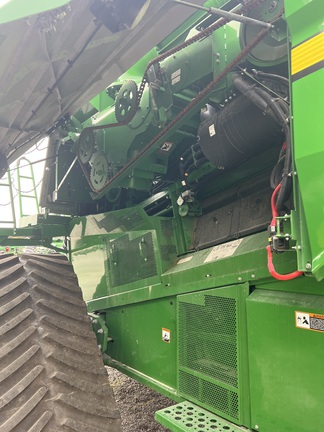 2023 John Deere S780 Combine