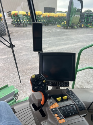 2023 John Deere S780 Combine