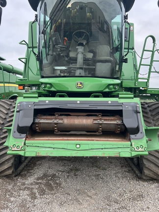 2023 John Deere S780 Combine