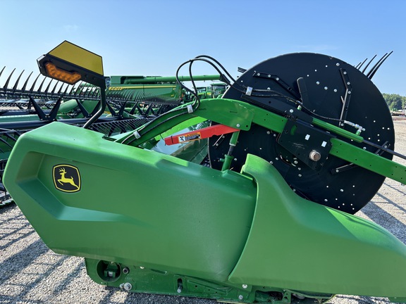 2023 John Deere RD45F Header Combine