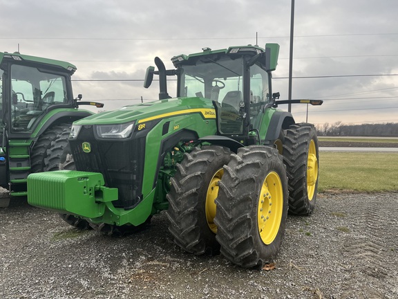 2022 John Deere 8R 340 Tractor