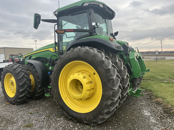 2022 John Deere 8R 340 Tractor